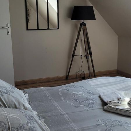 Chambre Proche Circuit Du Mans 500 M Du Virage De Mulsanne חדר תמונה